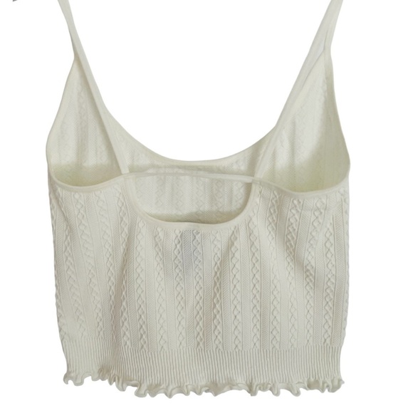 FRANCESCAS COLLECTIONS ALYA TEXTURED IVORY SPANDEX BLEND CROP TOP, SIZE LG - Picture 3 of 8